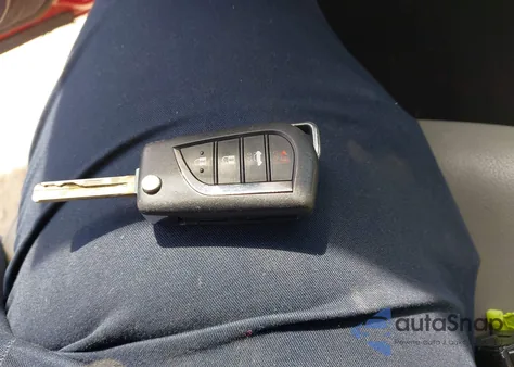 2020 Toyota Camry Se z USA, uszkodzony, nr VIN 4T1G11AK6LU323026